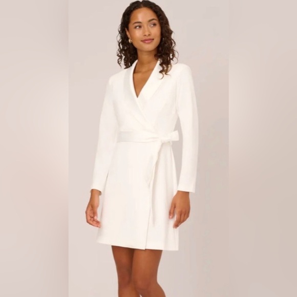 Elegant Cream Women's dress suit